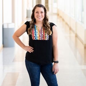 Meet your Posher, Victoria